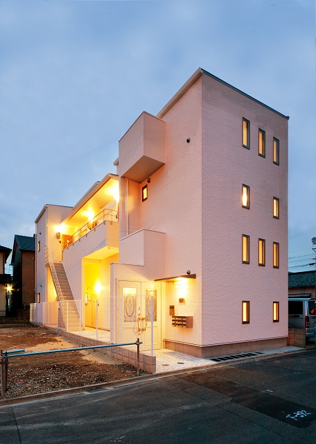 投資アパート White House1