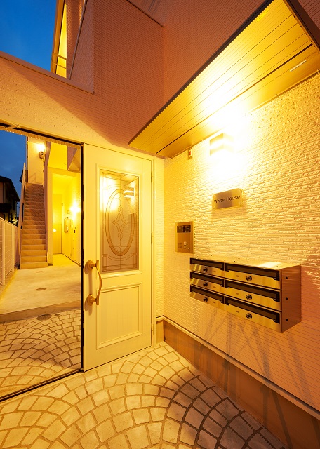 投資アパート White House9