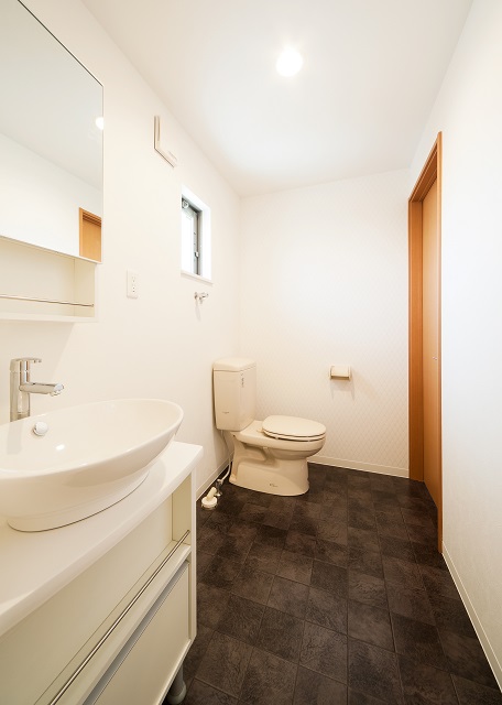 投資アパート White House15