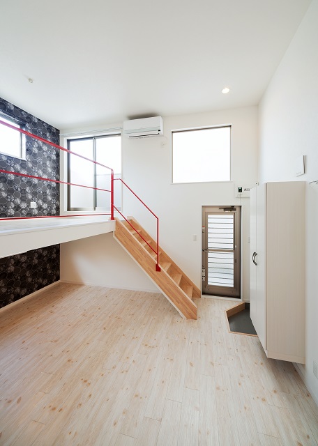 投資アパート White House32