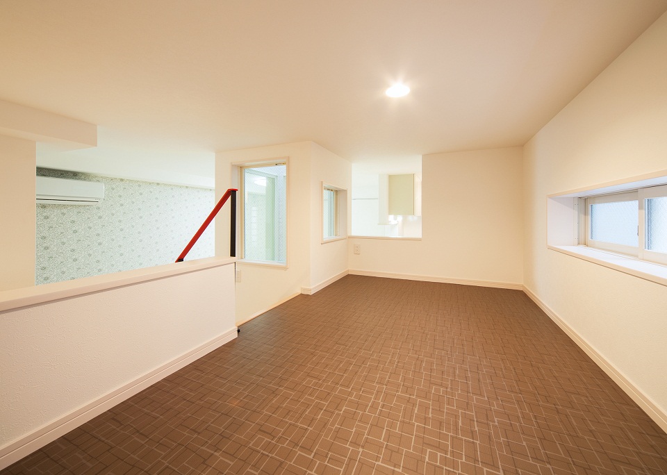 投資アパート White House 新栄21