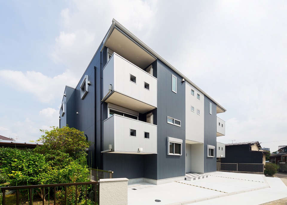 投資アパート RadIAnce鳴海2