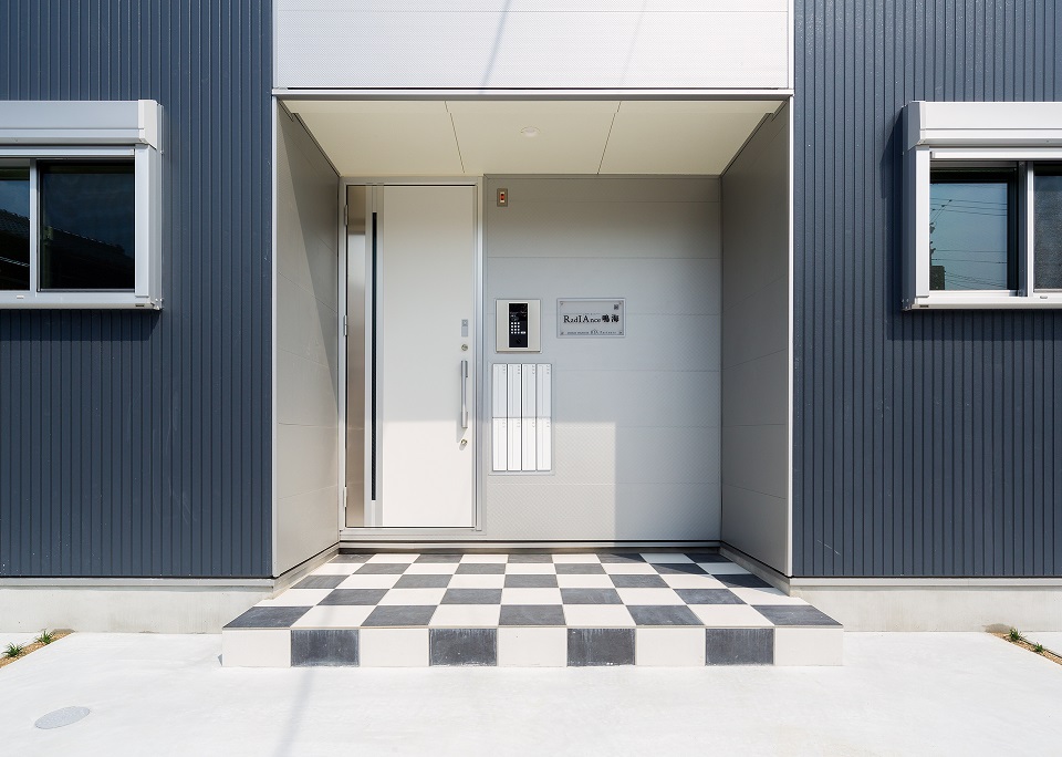 投資アパート RadIAnce鳴海6