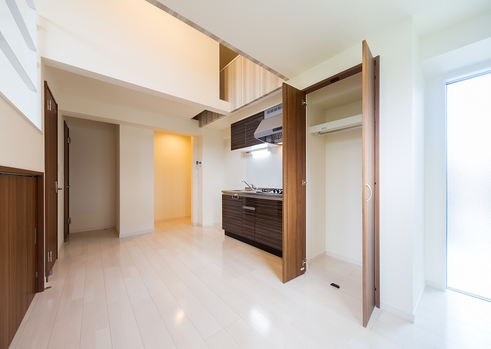 投資アパート RadIAnce鳴海14