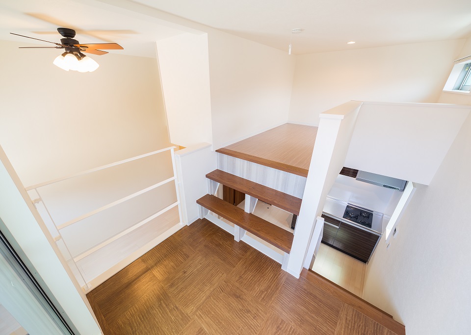 投資アパート RadIAnce鳴海22