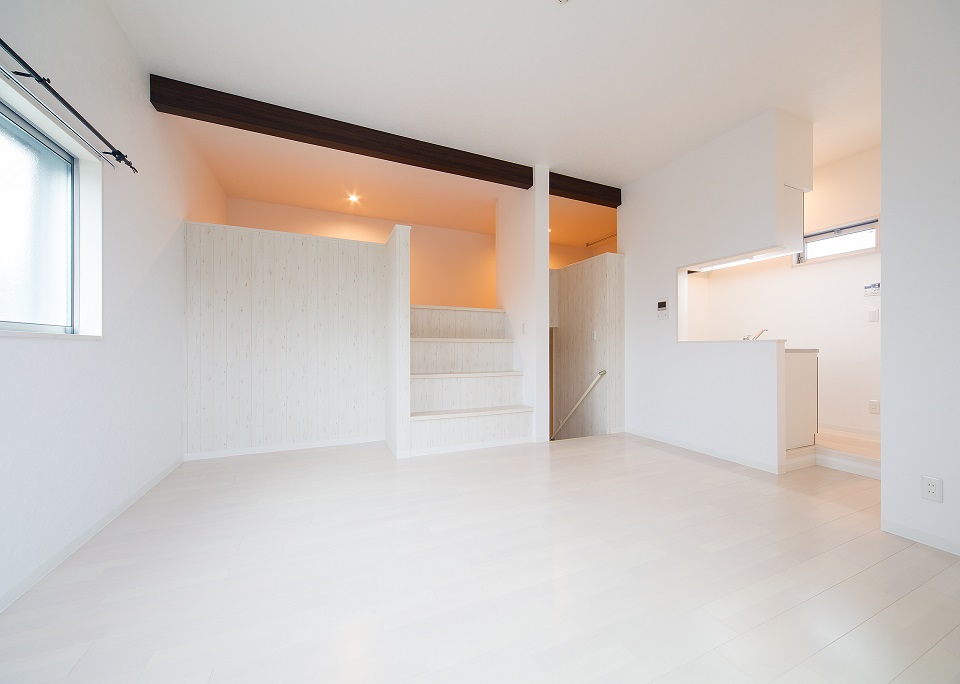 投資アパート RadIAnce笠寺23