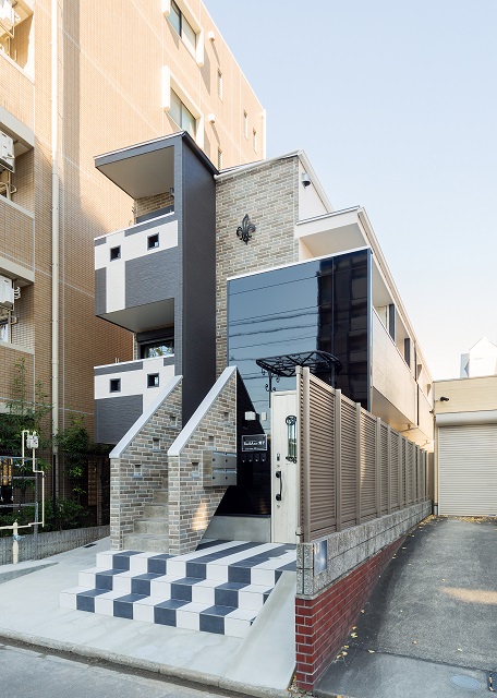 投資アパート RadIAnce荒子4