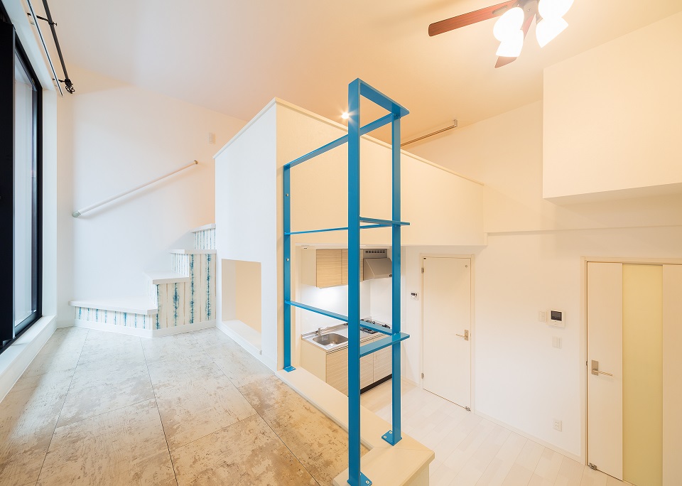 投資アパート RadIAnce荒子10