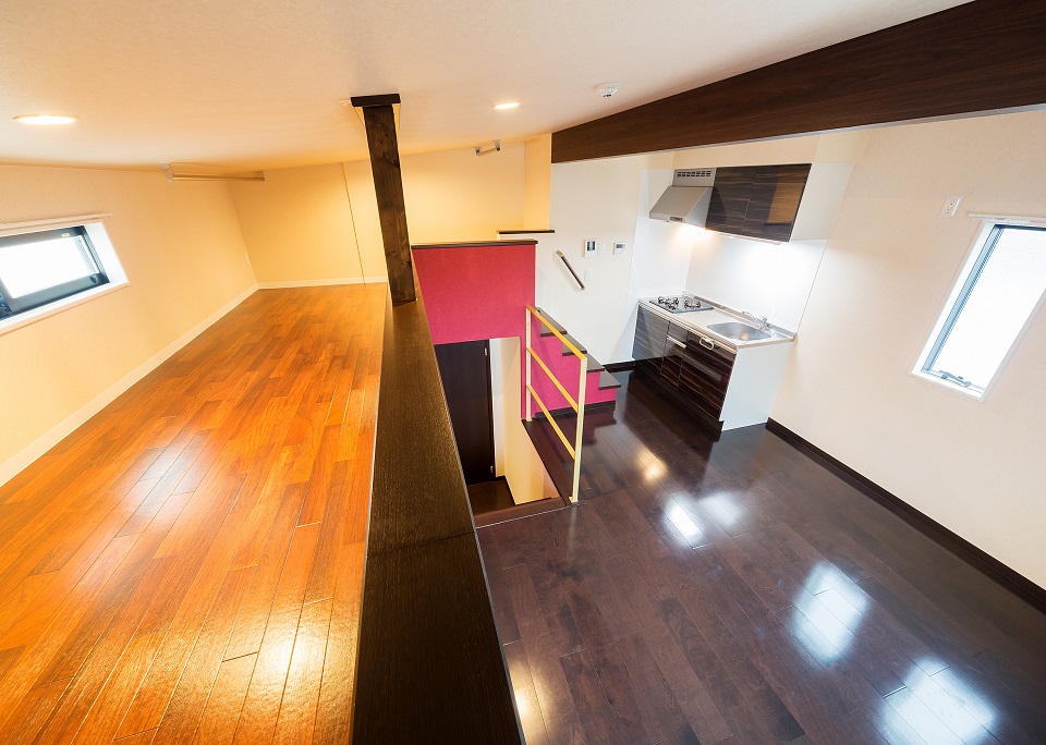 投資アパート RadIAnce荒子28