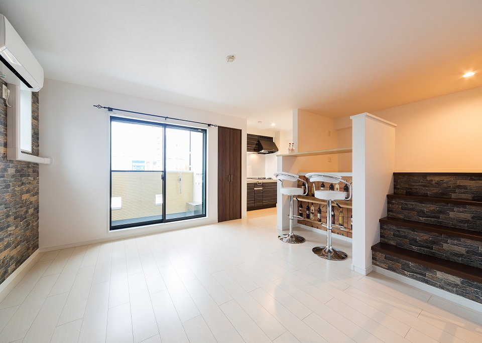 投資アパート RadIAnce大江19