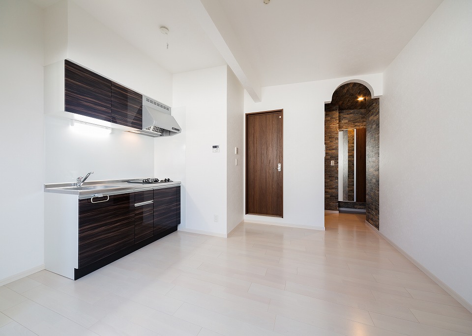 投資アパート Bliss中村日赤27