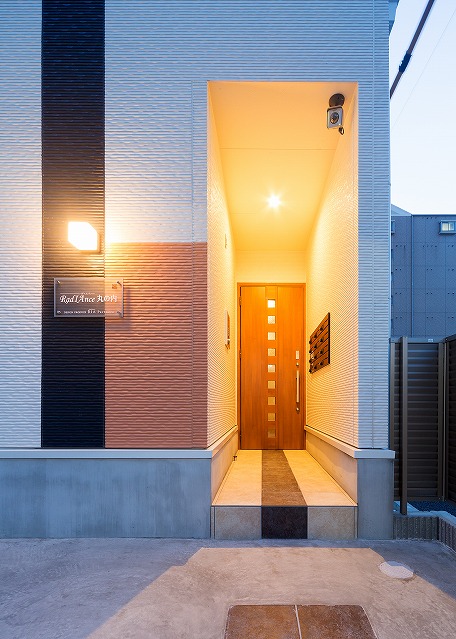 投資アパート RadIAnce丸の内7