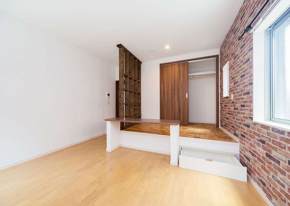 投資アパート RadIAnce丸の内17