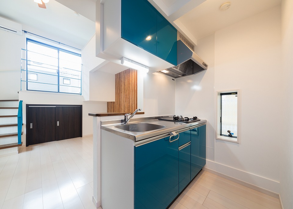 投資アパート RadIAnce庄内通6