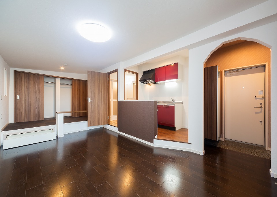 投資アパート RadIAnce庄内通24