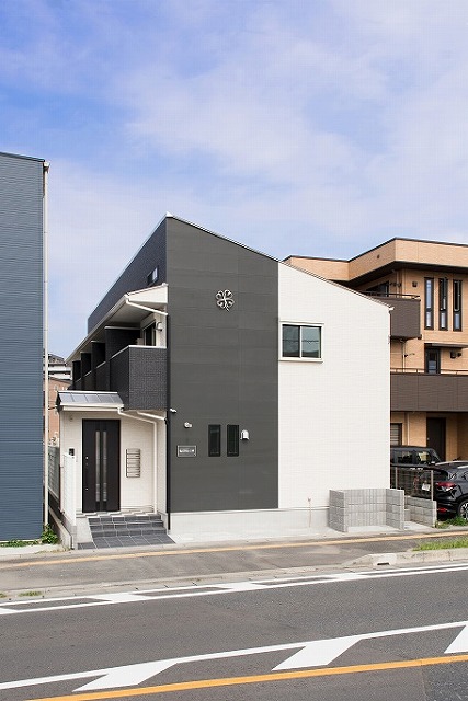 投資アパート RadIAnce三郷2