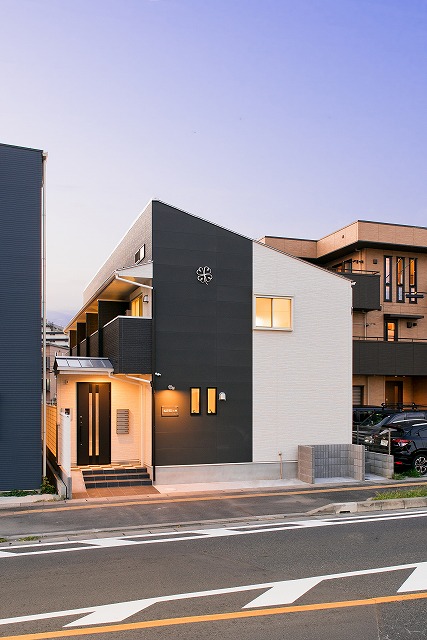 投資アパート RadIAnce三郷3