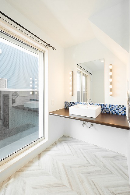 投資アパート RadIAnce三郷15