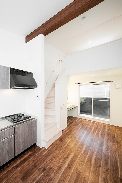 投資アパート RadIAnce三郷20