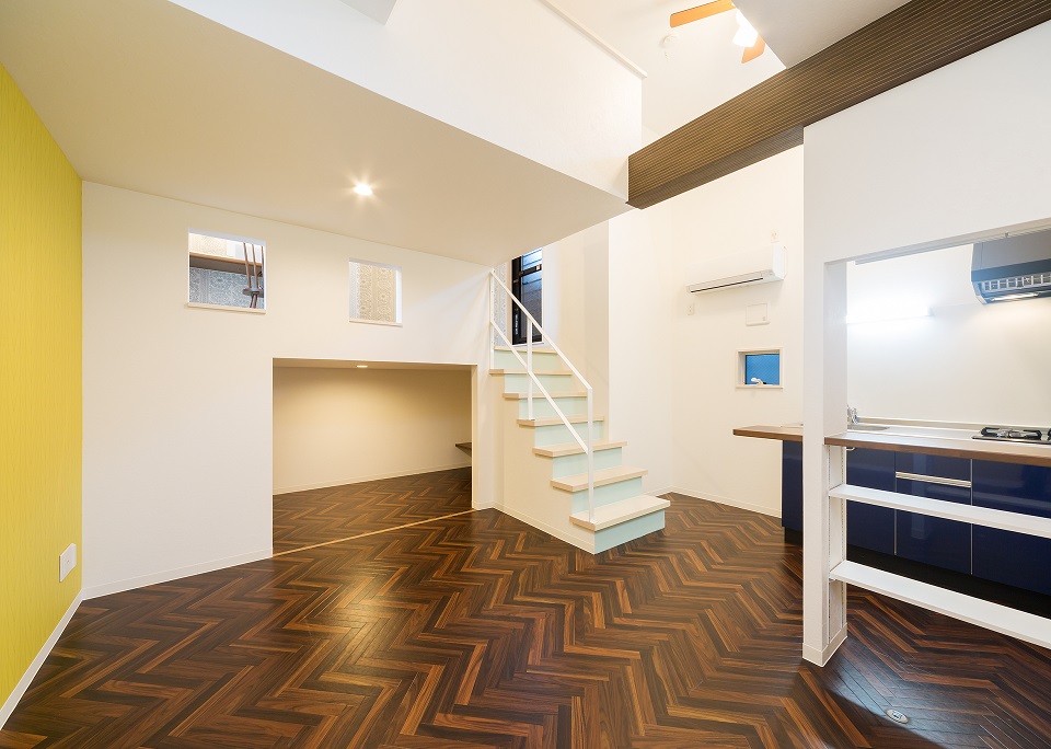 投資アパート RadIAnce守山7