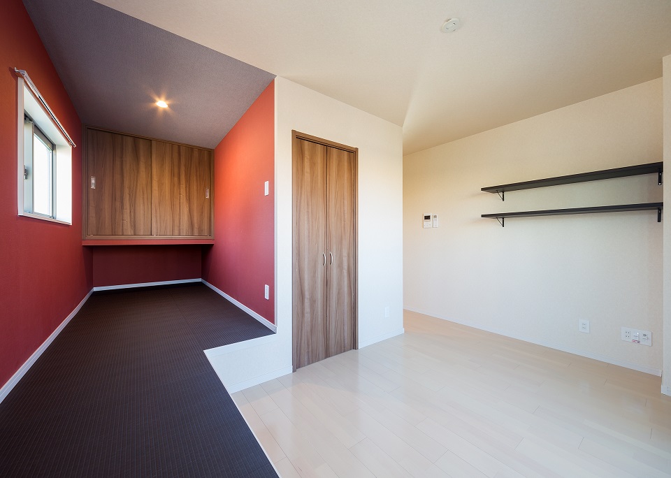 投資アパート RadIAnce白壁23