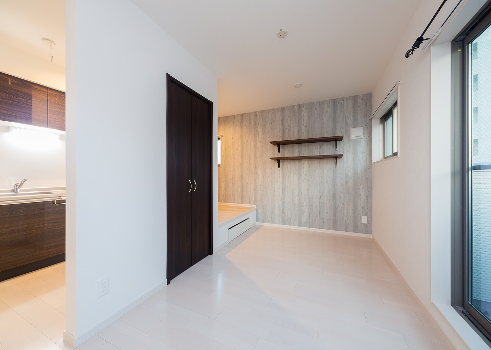 投資アパート RadIAnce白壁27