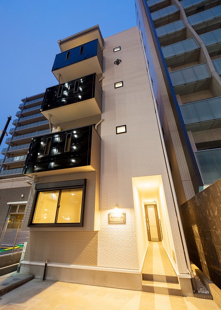 投資アパート RadIAnce鶴舞4