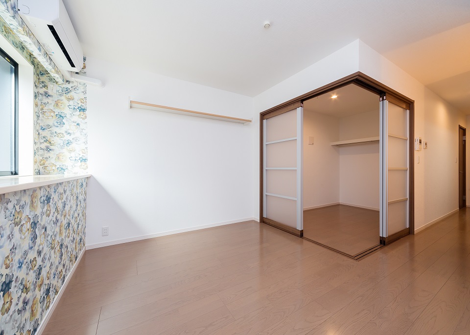 投資アパート RadIAnce鶴舞6