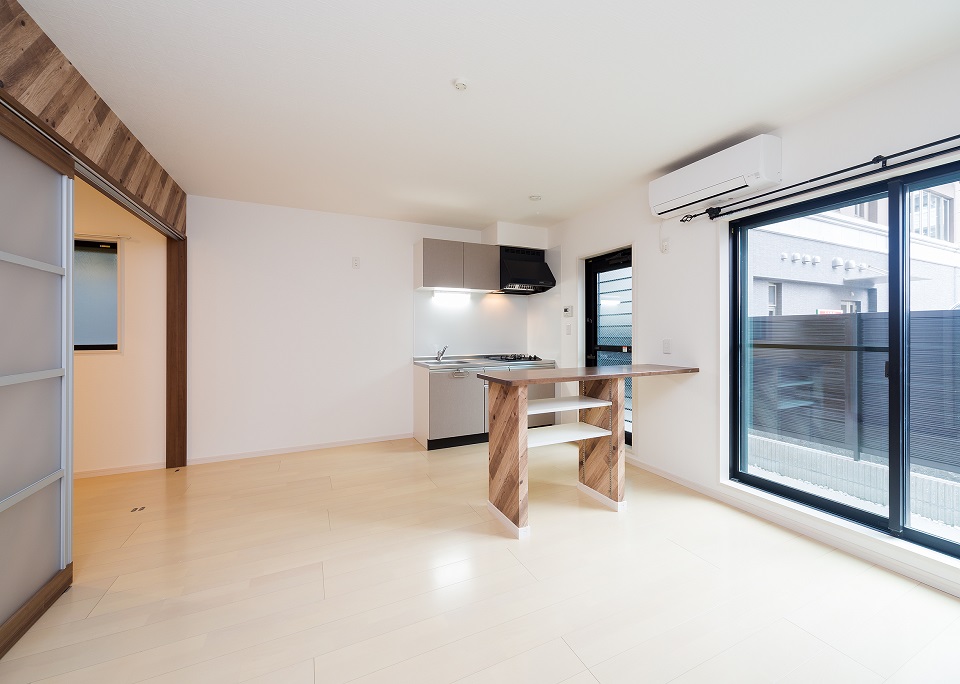 投資アパート RadIAnce鶴舞10