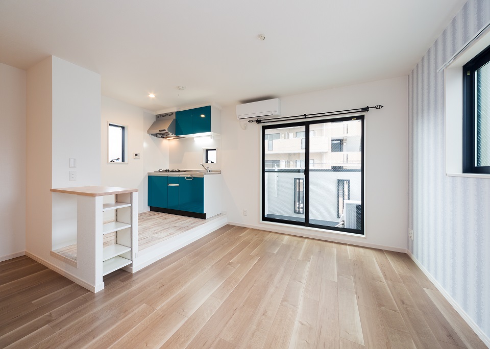 投資アパート RadIAnce鶴舞14