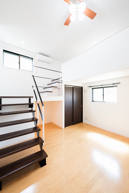 投資アパート RadIAnce新松戸17