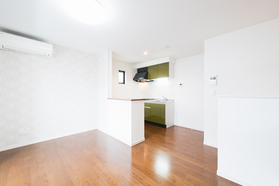 投資アパート RadIAnce新松戸21