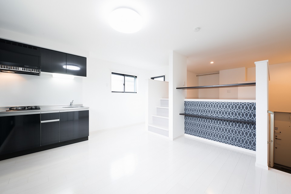 投資アパート RadIAnce新松戸23