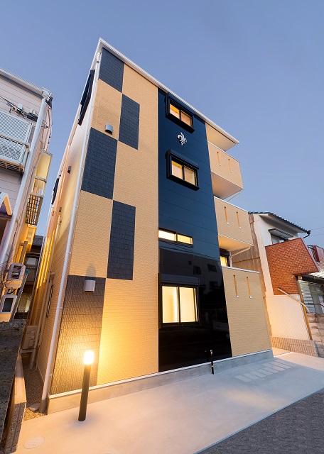 投資アパート RadIAnce浜5