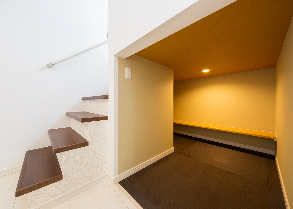 投資アパート RadIAnce浜10