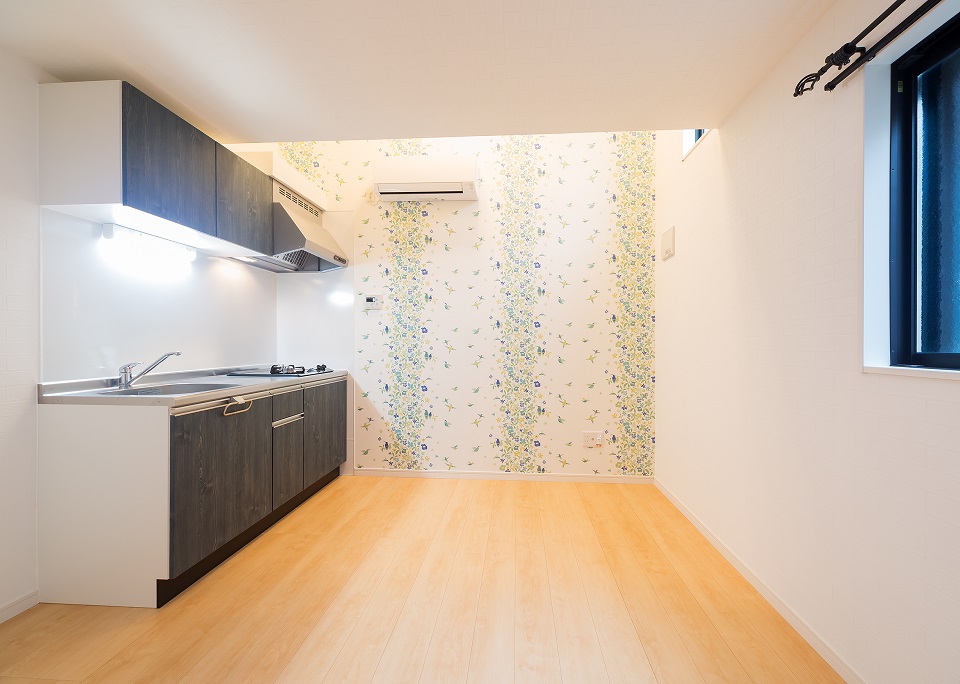 投資アパート RadIAnce浜12