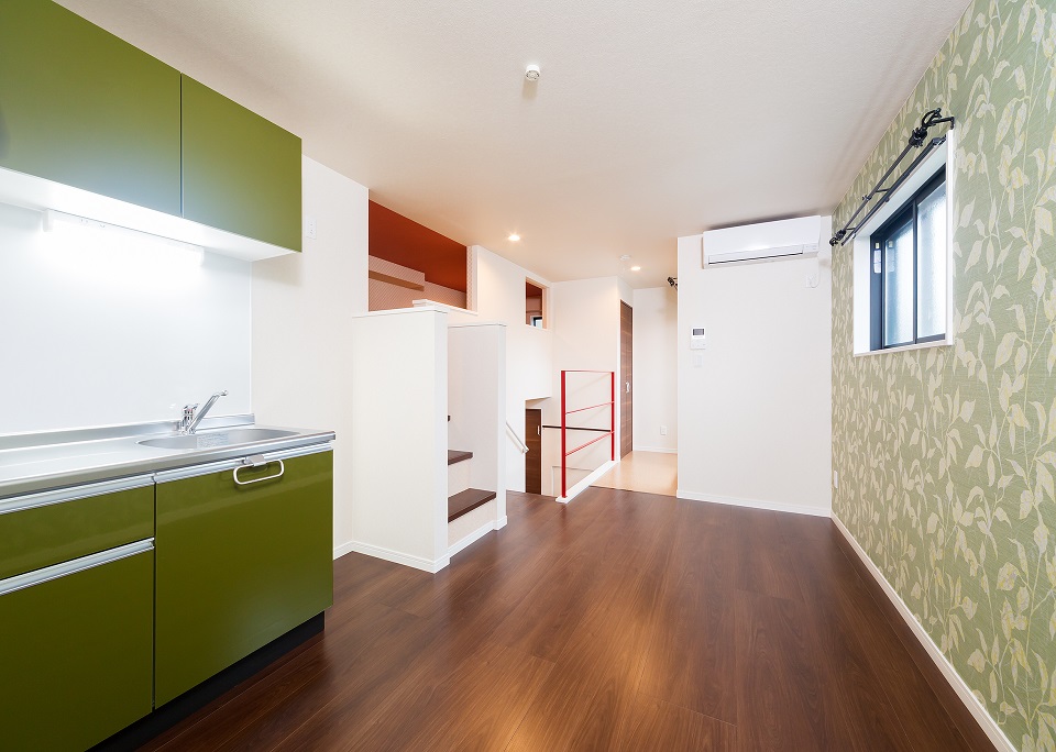 投資アパート RadIAnce浜15