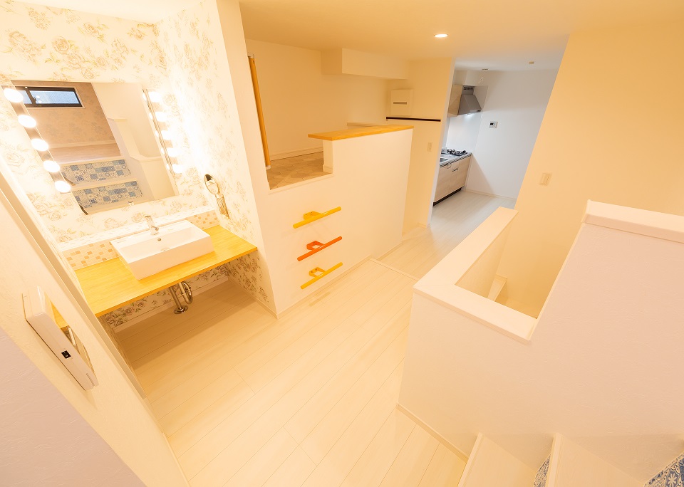 投資アパート RadIAnce浜20