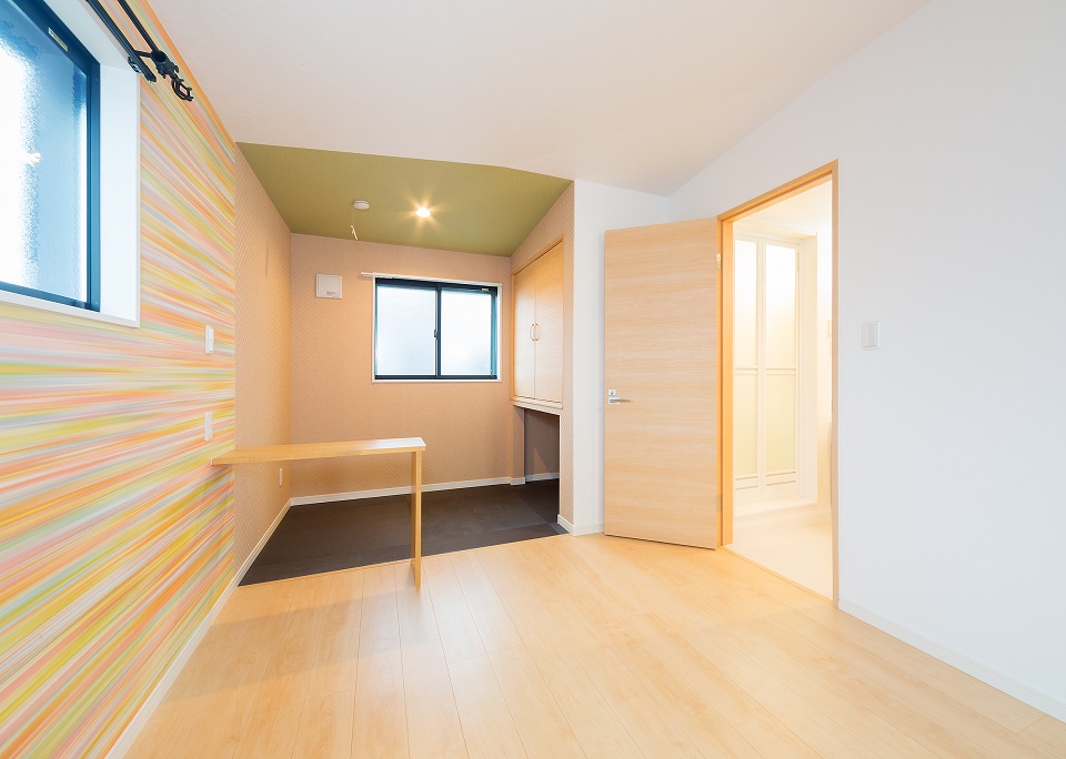 投資アパート RadIAnce浜22