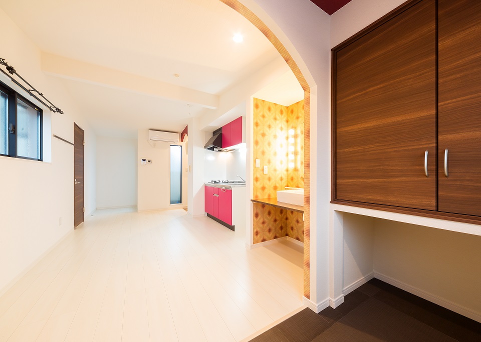 投資アパート RadIAnce浜28