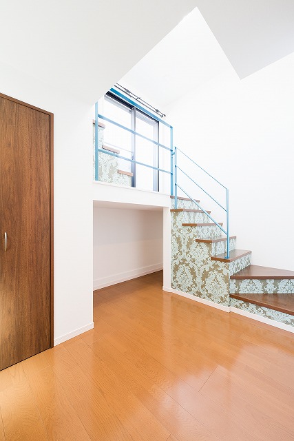 投資アパート RadIAnce大和田4