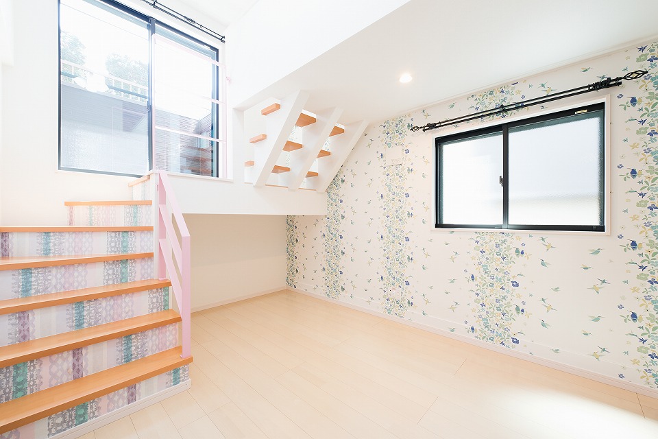 投資アパート RadIAnce大和田12