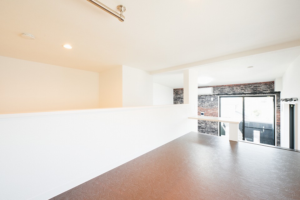 投資アパート RadIAnce大和田26