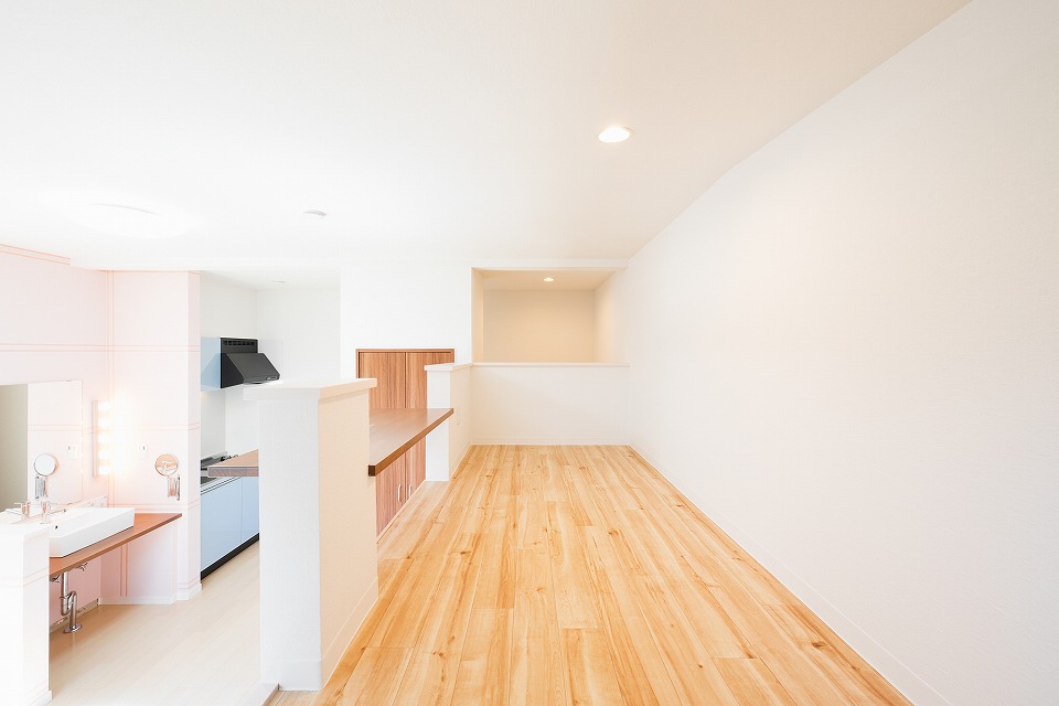 投資アパート RadIAnce大和田33