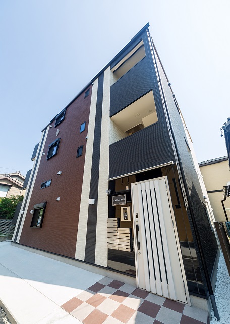 投資アパート RadIAnce築地口2