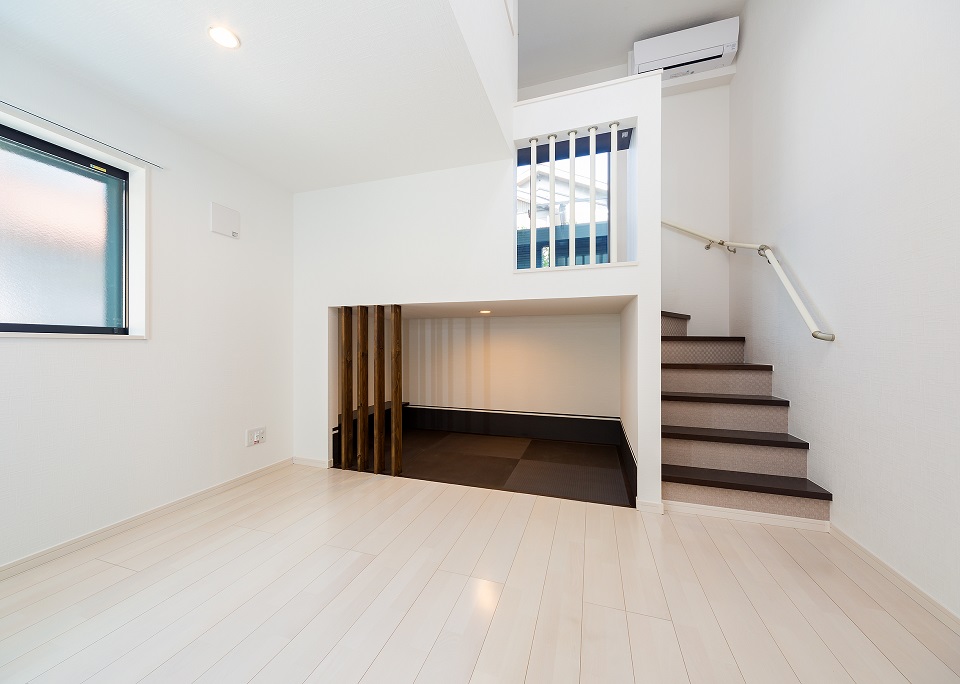 投資アパート RadIAnce築地口7