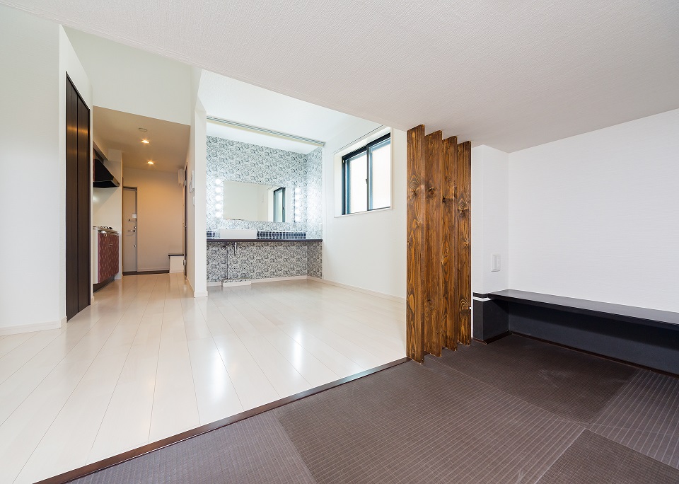 投資アパート RadIAnce築地口10