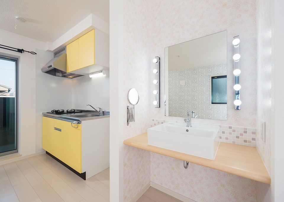 投資アパート RadIAnce築地口21