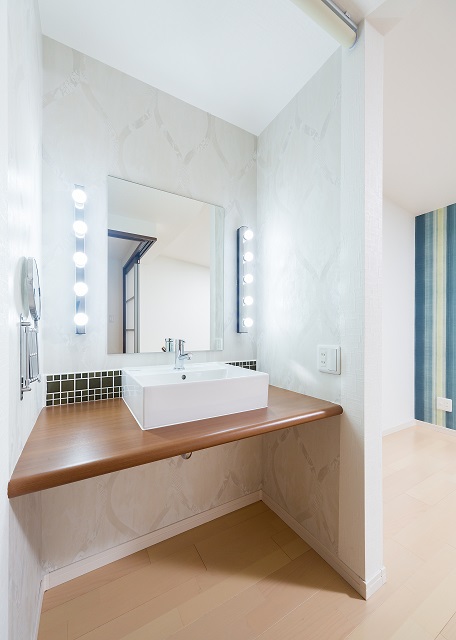 投資アパート RadIAnce築地口30