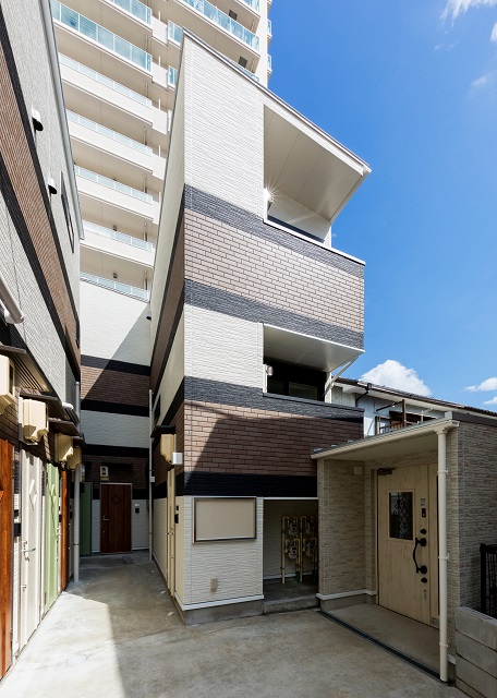 投資アパート RadIAnce神宮前2